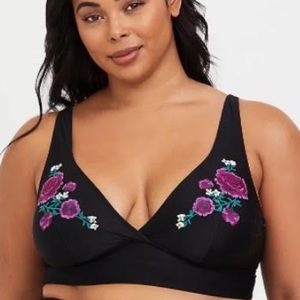 Torrid black  bathing suit top size 1